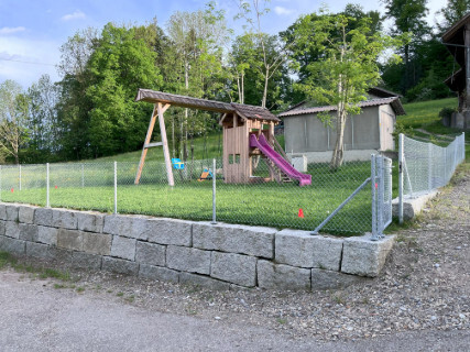 Quadersteinmauer aus Granitblöcken Polen 40x 40 xm